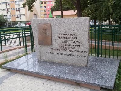 Pomnik generała Franciszka Kleeberga - Bolesławiec