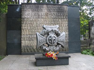 Pomnik ku czci harcerek i harcerzy poległych podczas II wojny światowej - Łódź
