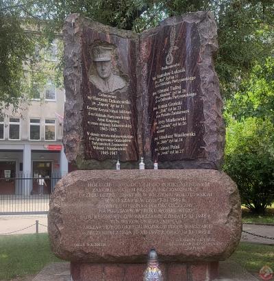Pomnik mjr. Hieronima Dekutowskiego ps. „Zapora” - Lublin