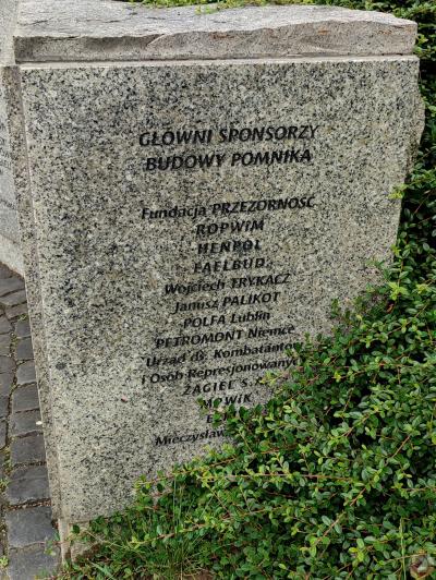 Pomnik Ofiar Zbrodni Katyńskiej - Lublin