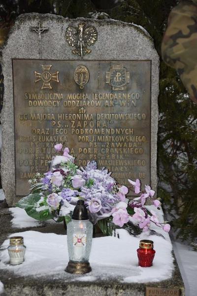 Symboliczny grób mjr. cc. Hieronima Dekutowskiego ps. „Zapora” - Lublin
