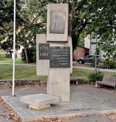 Pomnik Konstytucji 3 Maja - Zielona Góra