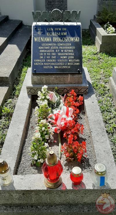 Mogiła gen. dyw. Bolesława Wieniawy Długoszowskiego - Kraków