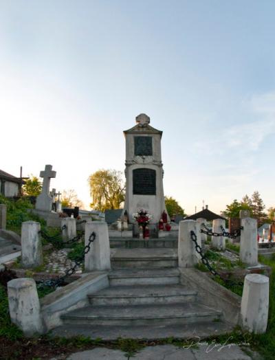 Pomnik Powstańców - Miechów