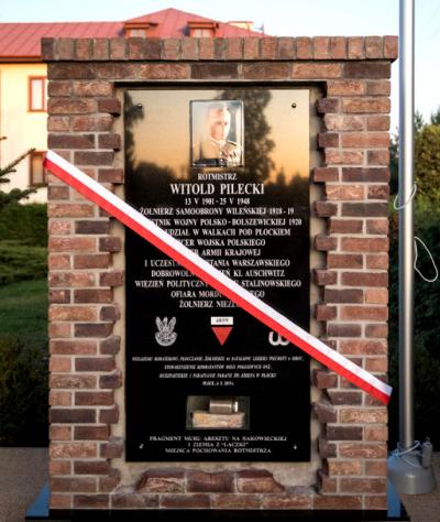 Tablica upamiętniająca rotmistrza Witolda Pileckiego - Płock