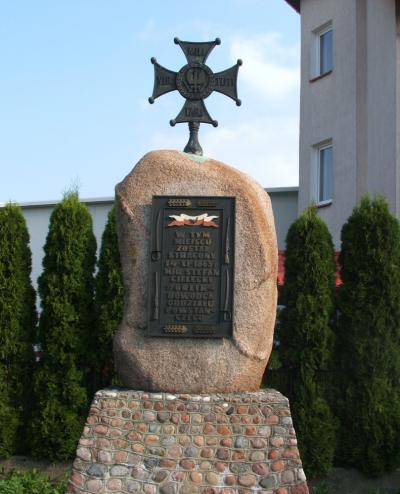 Obelisk poświęcony bohaterom Powstania Styczniowego - Przasnysz