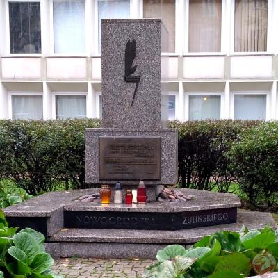 Pomnik batalionu Zaremba-Piorun - Warszawa