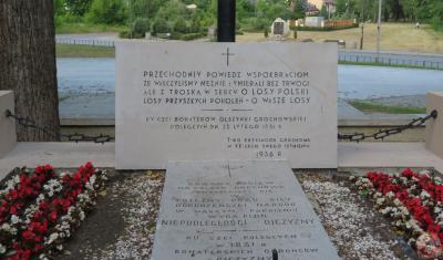 Pomnik Bitwy Pod Olszynką Grochowską - Warszawa