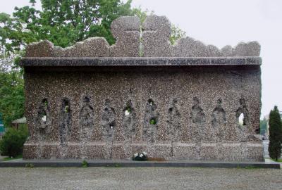 Pomnik Ofiar Rzezi Woli - Warszawa