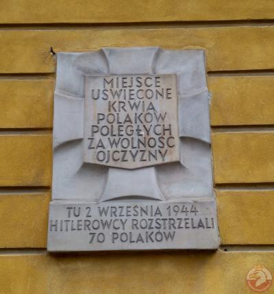 Tablica pamiątkowa na ulicy Rycerskiej - Warszawa