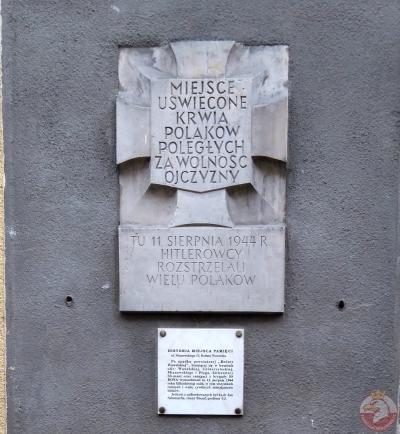 Tablica pamiątkowa przy ulicy Józefa Mianowskiego - Warszawa