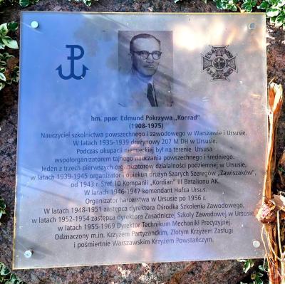 Tablica poświęcona hm. ppor. Edmundowi Pokrzywie ps. „Konrad”