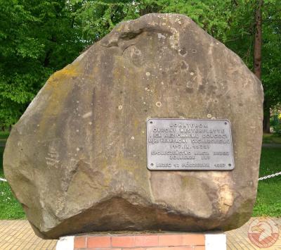 Pomnik upamiętniający Obrońców Westerplatte - Brzeg