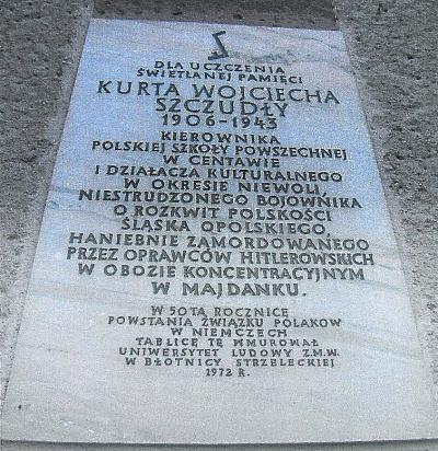 Tablica upamiętniająca bojownika polskość Śląska Opolskiego Kurta Wojciecha Szczudłę - Centawa