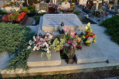 Mogiła zbiorowa ofiar II wojny światowej - Komprachcice