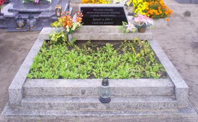 Mogiła zbiorowa Powstańców Śląskich z grupy Radzionków - Krasiejów