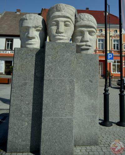 Pomnik Powstańców Śląskich - Leśnica