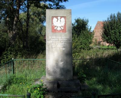 Pomnik upamiętniający 1000-lecie istnienia Państwa Polskiego oraz 550-tą rocznicę zwycięskiej bitwy pod Grunwaldem - Mikowice