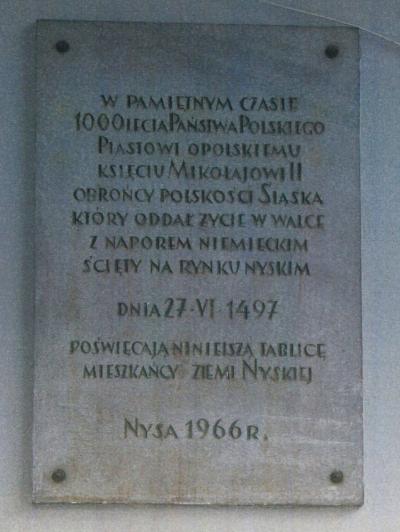 Tablica upamiętniająca księcia niemodlińskiego i opolskiego Mikołaja II - Nysa
