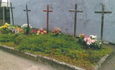 Mogiła zbiorowa ofiar II wojny światowej - Raszowa