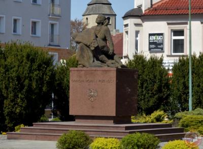 Pomnik ofiarom wojen i przemocy - Strzelce Opolskie