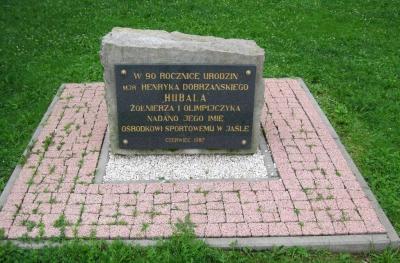 Pomnik upamiętniający mjr Henryka Dobrzańskiego ps. „Hubal” - Jasło