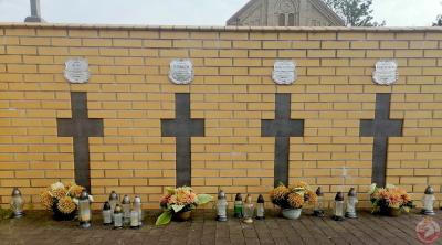 Mur poświęcony bohaterskim synom ziemi goniądzkiej - Goniądz