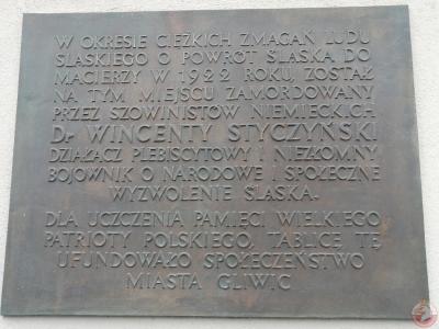 Tablica upamiętniająca Dr Wincenta Styczyńskiego - Gliwice
