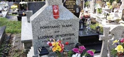 Grób powstańca śląskiego Ludwika Jendrysika