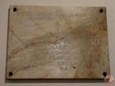 Tablica upamiętniająca ks. Jerzego Popiełuszkę - Ustroń