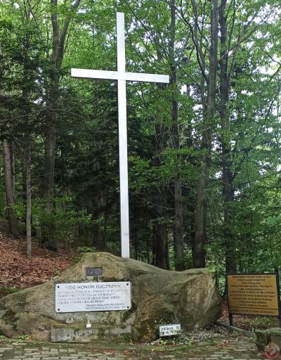 Pomnik poległym w obronie ojczyzny