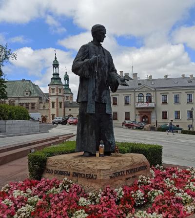 Pomnik księdza Jerzego Popiełuszki - Kielce