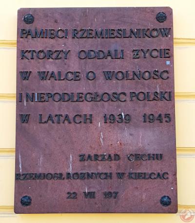 Tablica poświęcona rzemieślnikom poległym i zamordowanym w latach 1939 - 1945 - Kielce