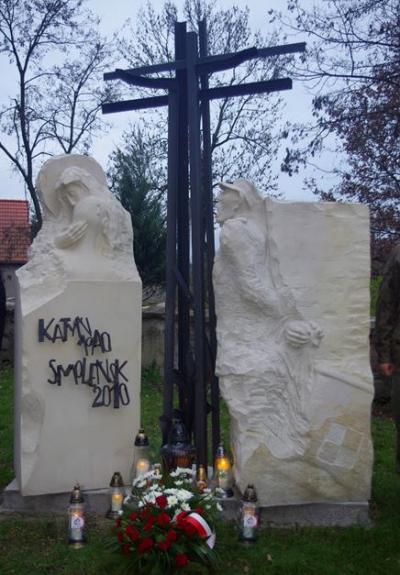 Pomnik Katyński - Kaźmierz