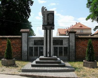 Pomnik żołnierzy Armii Krajowej - Ostrów Wielkopolski