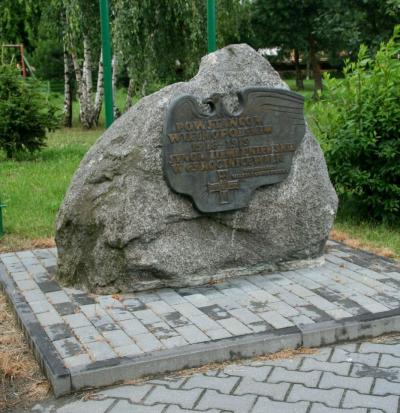 Głaz poświęcony powstańcom wielkopolskim - Pniewy