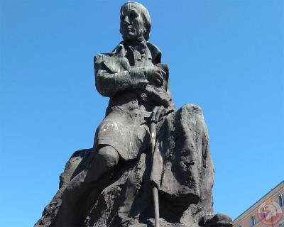 Pomnik Karola Marcinkowskiego - Poznań